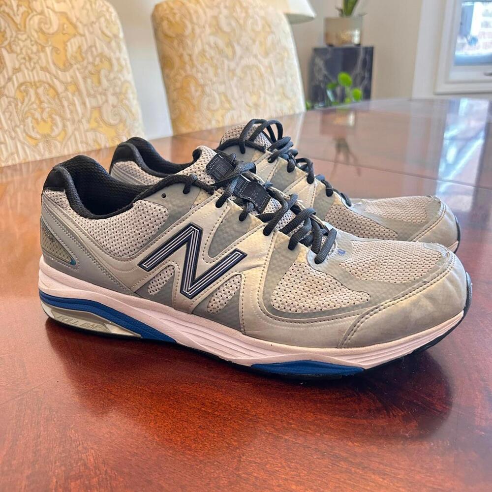 New Balance 1540v2 Men's Size 13 Gray and Blue Running Shoe/ Sneaker
